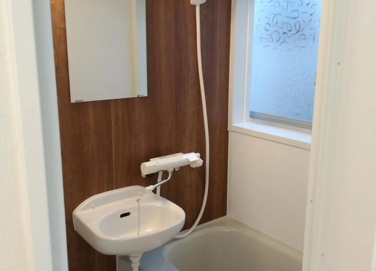 Umibe Apartment 東京都